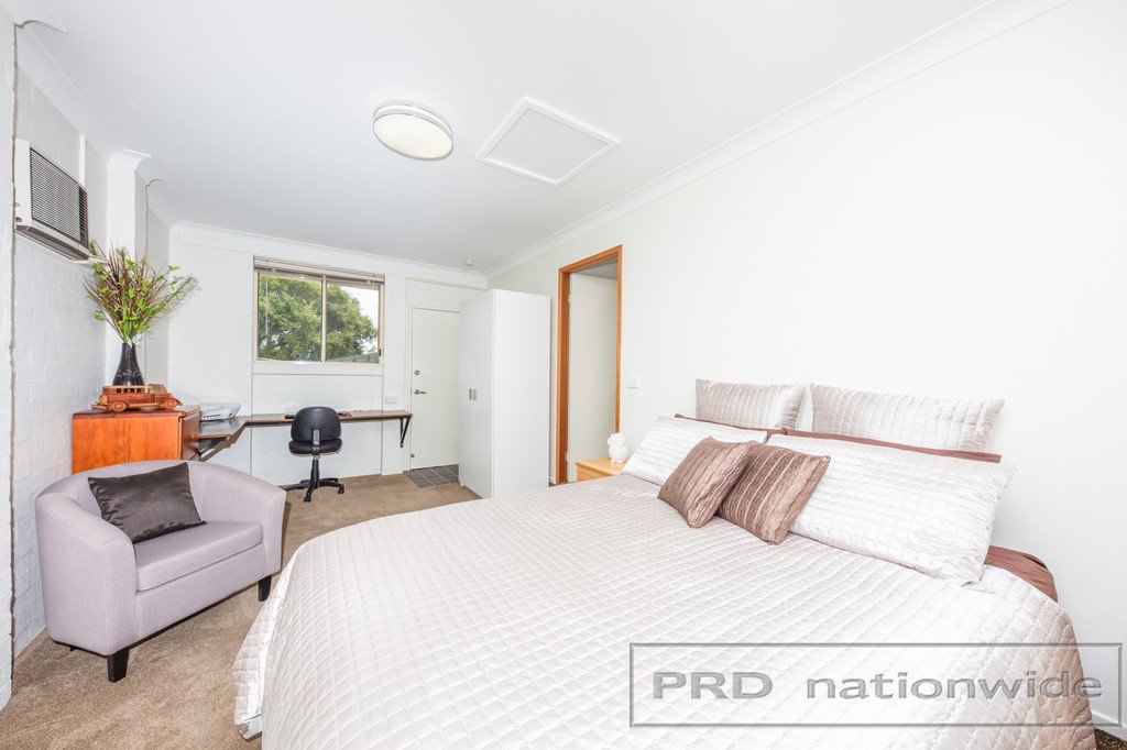 14 Whitburn st  GRETA 4