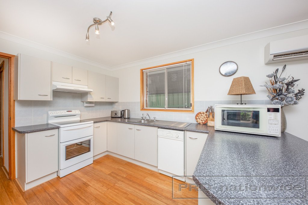 14 Whitburn st  GRETA 5