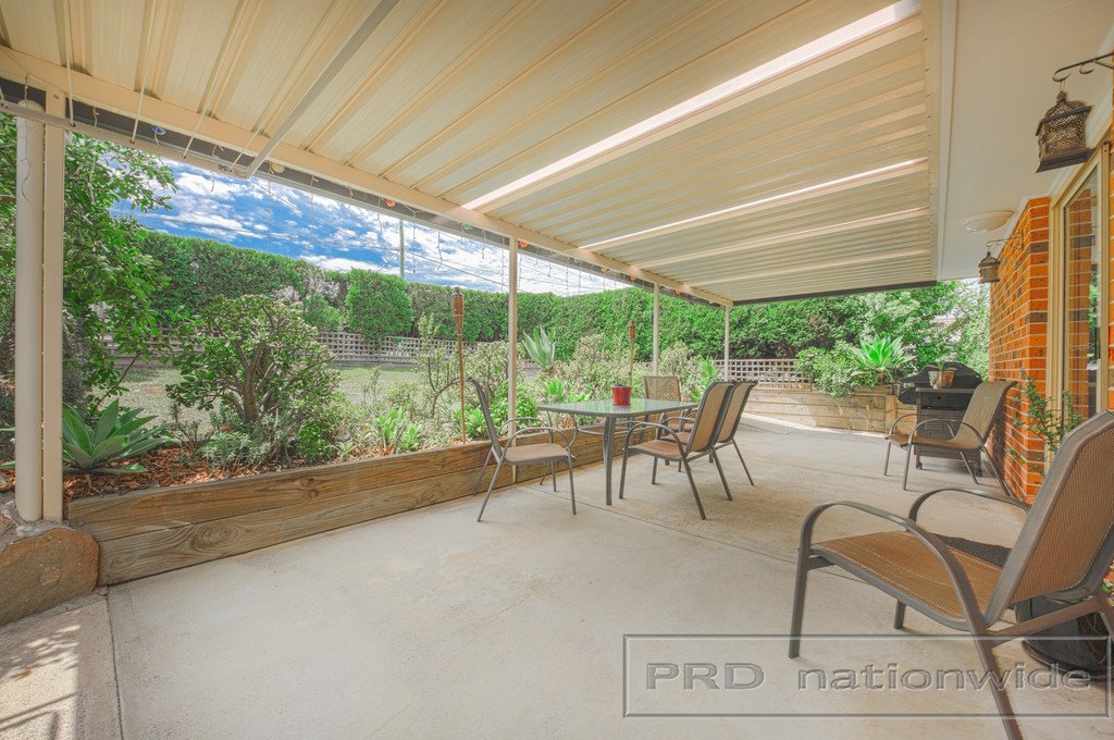 14 Whitburn st  GRETA 17