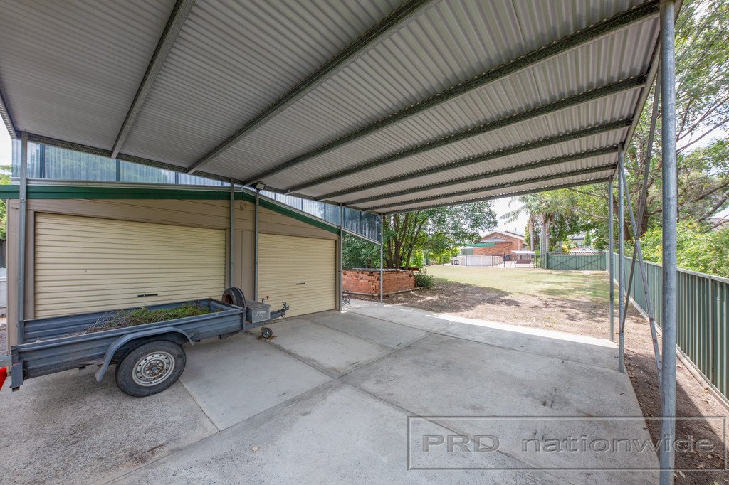 14 Whitburn st  GRETA 22