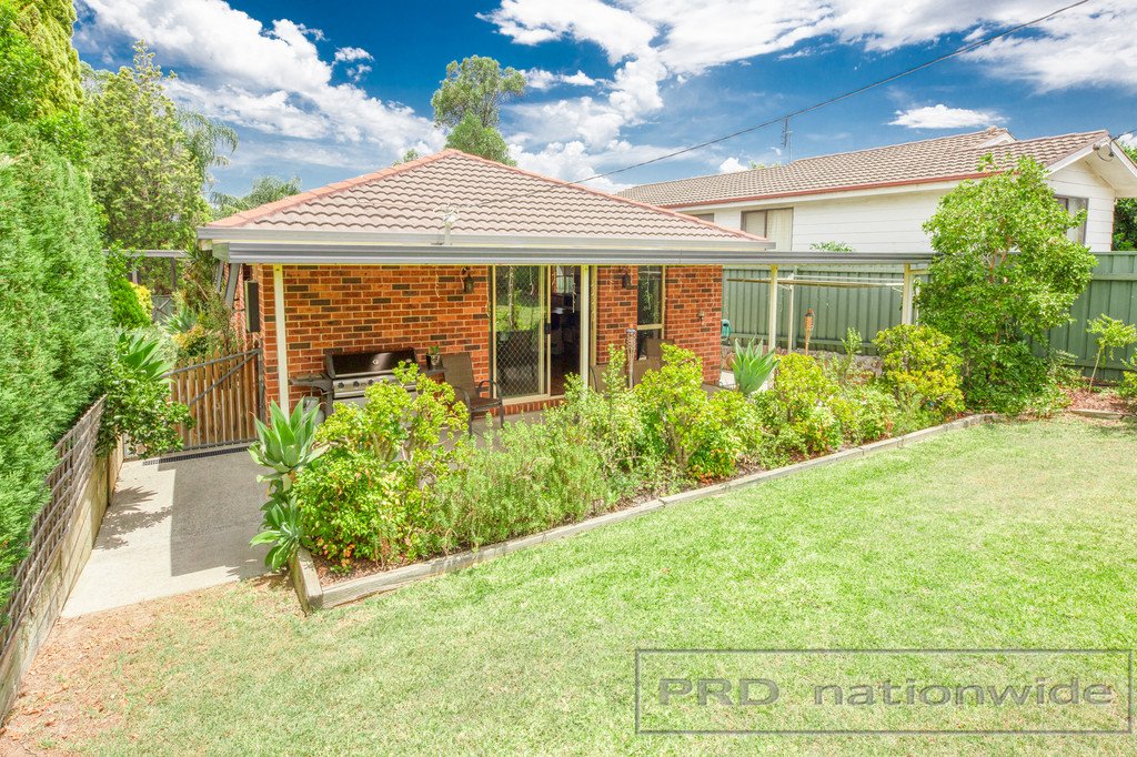 14 Whitburn st  GRETA 25