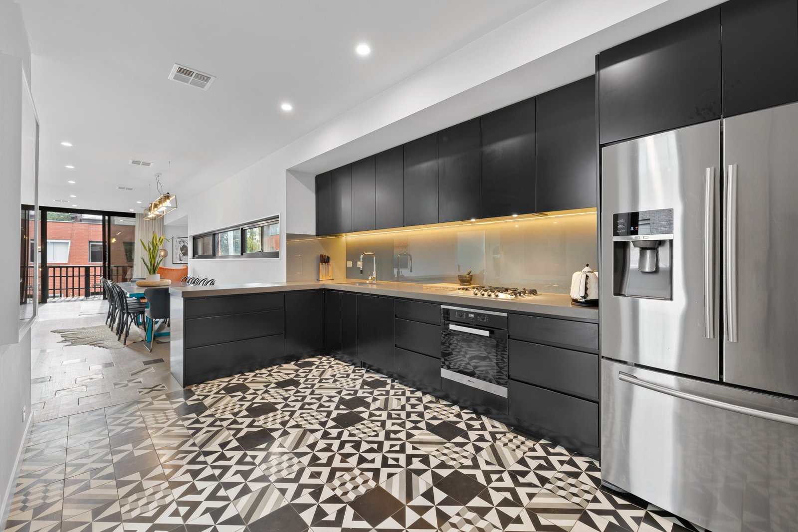 Gallery: 14 White Street