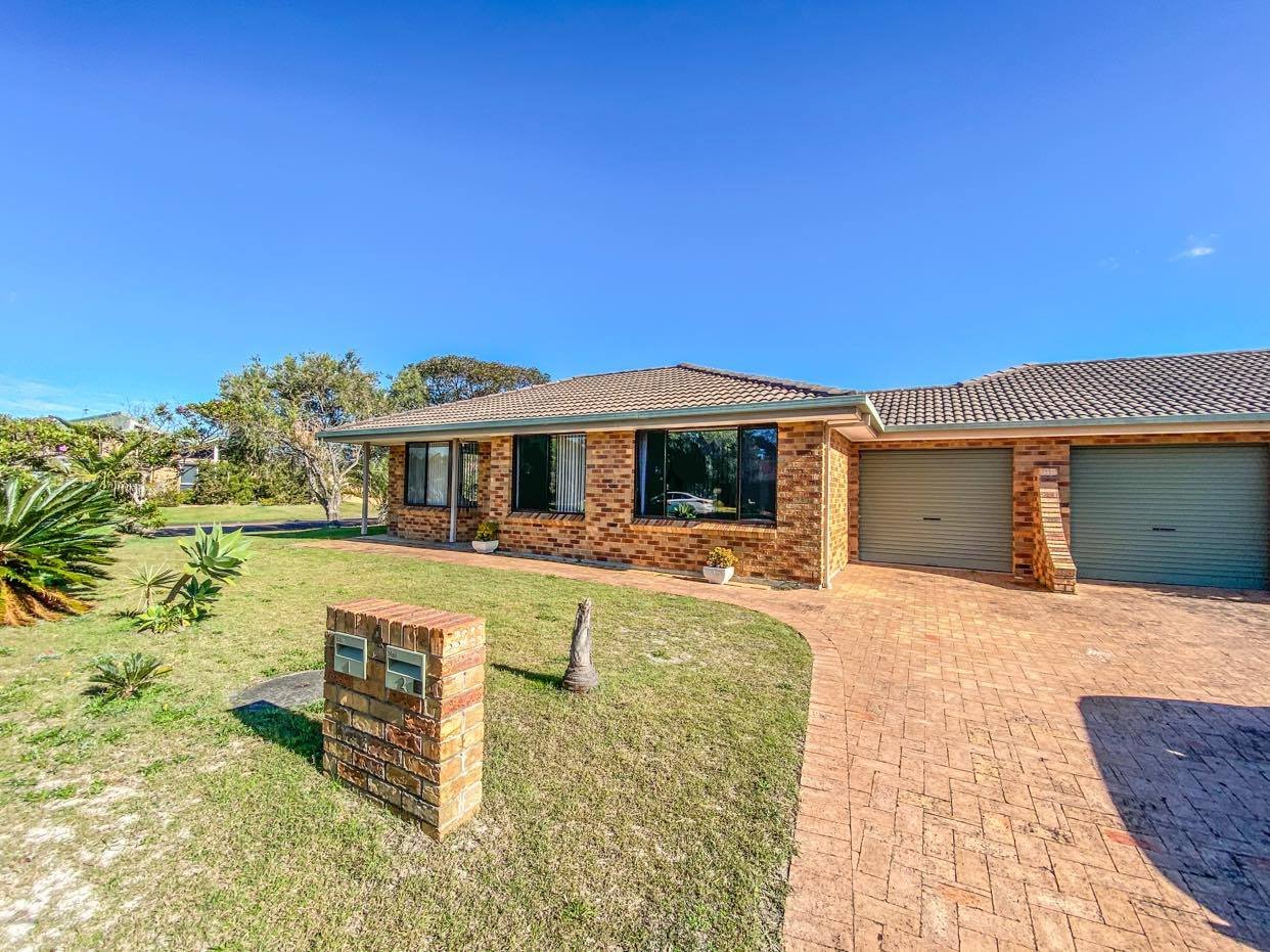 1/4 Whitesands Road FINGAL BAY 1