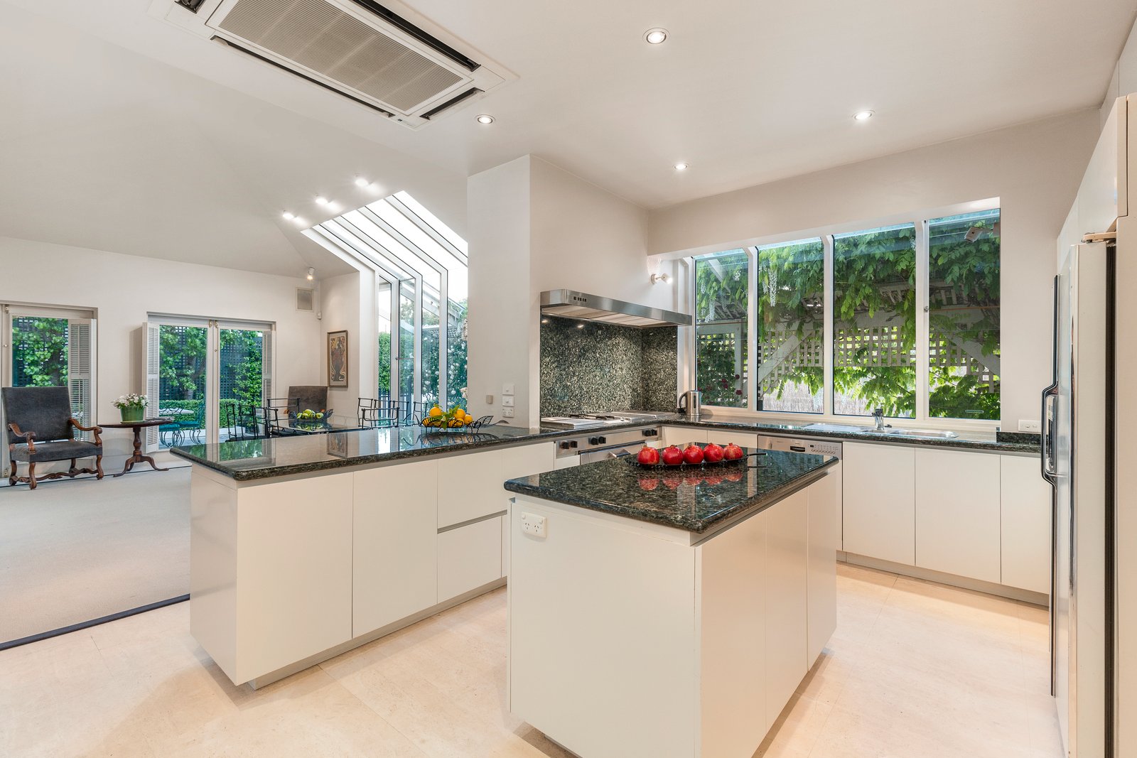 Real Estate and Property in 14 Wilks Avenue, Malvern, VIC