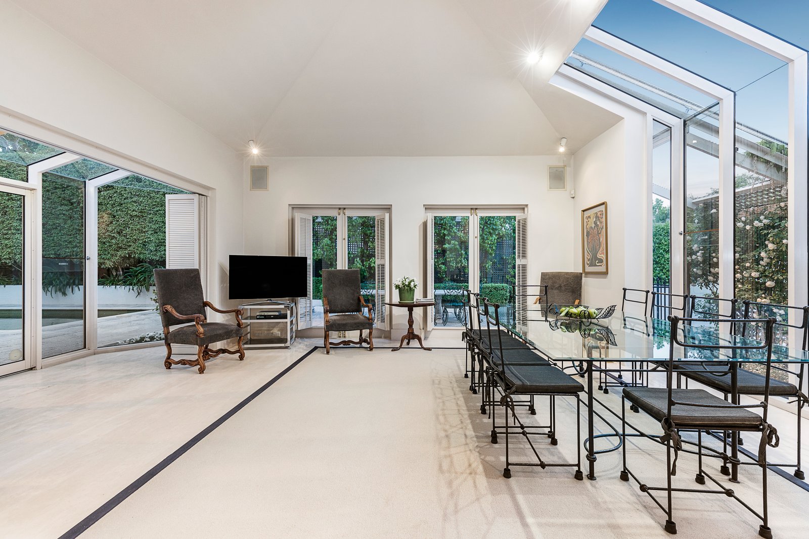 Real Estate and Property in 14 Wilks Avenue, Malvern, VIC