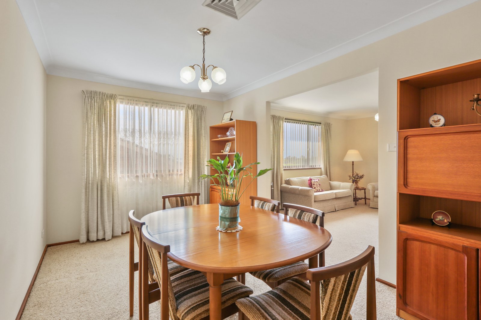 14 Willandra Place KOONAWARRA 8