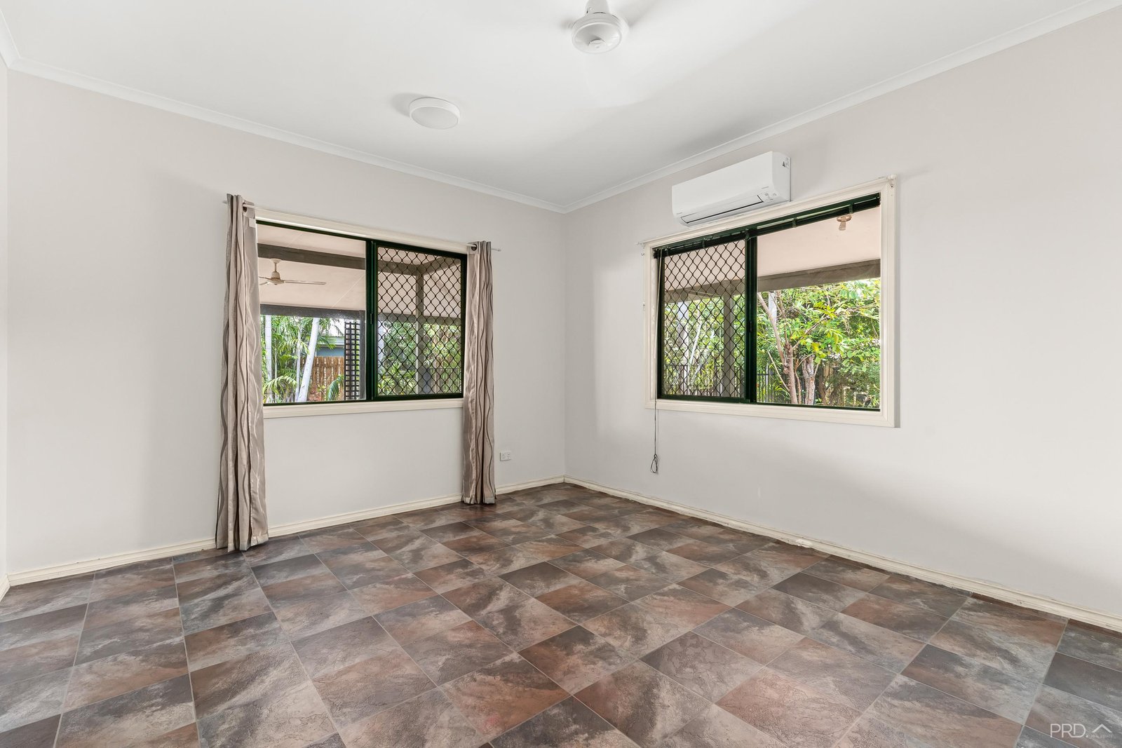 14 Winckel Court CABLE BEACH 16