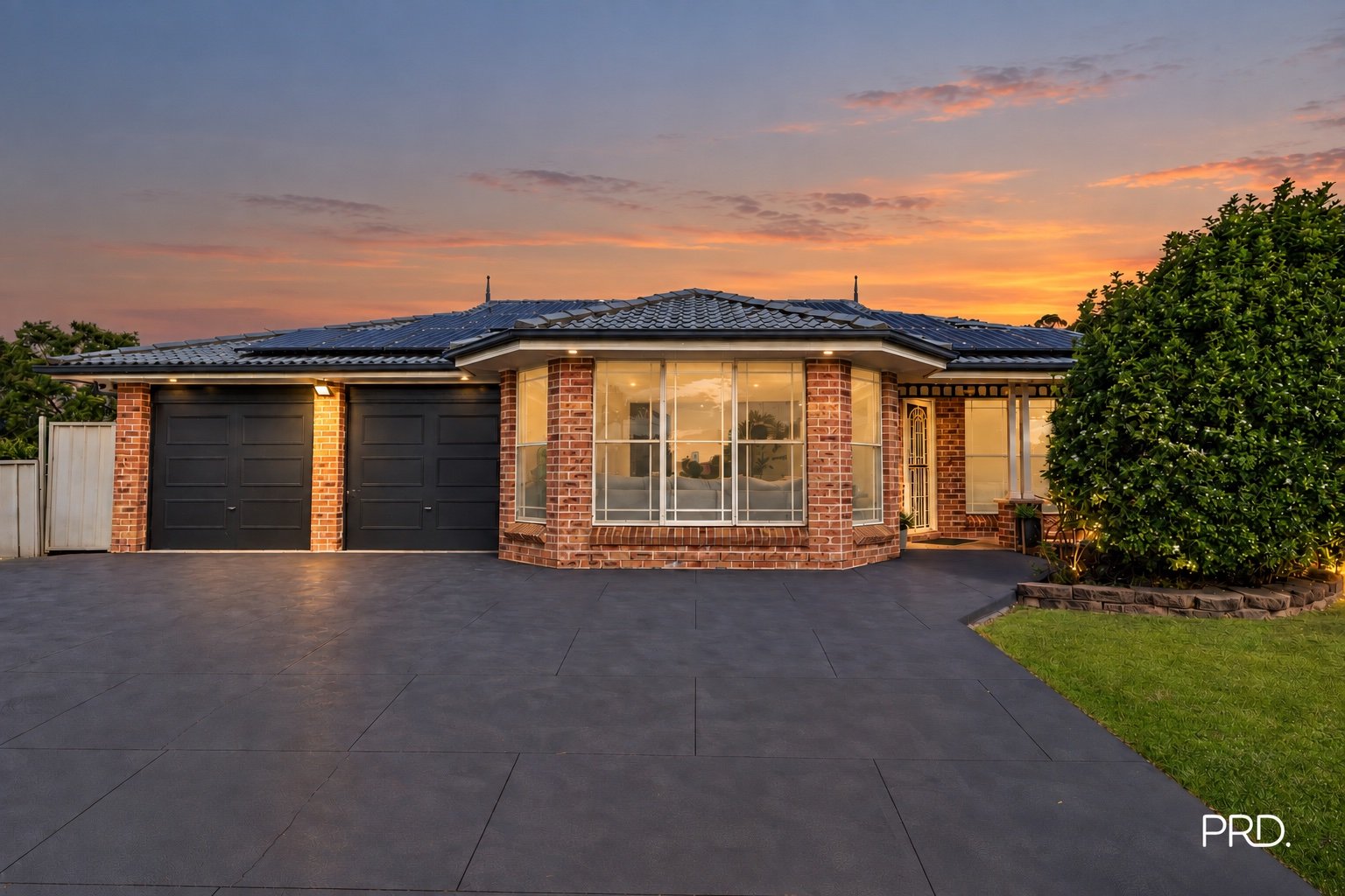 14 Woodlands Drive GLENMORE PARK 1