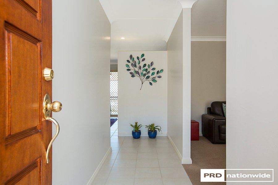 14 Woodside Road TAMWORTH 4