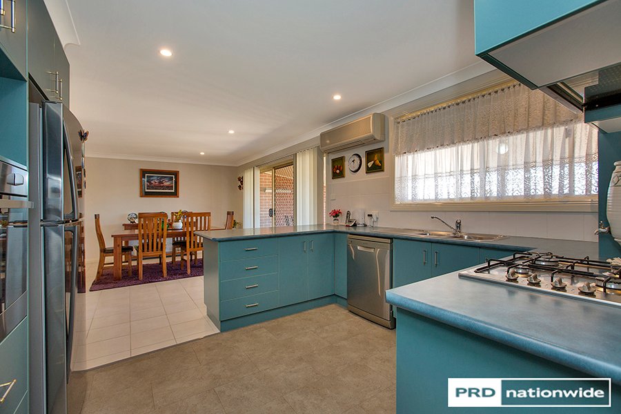 14 Woodside Road TAMWORTH 10