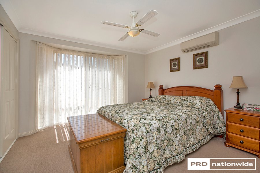 14 Woodside Road TAMWORTH 11