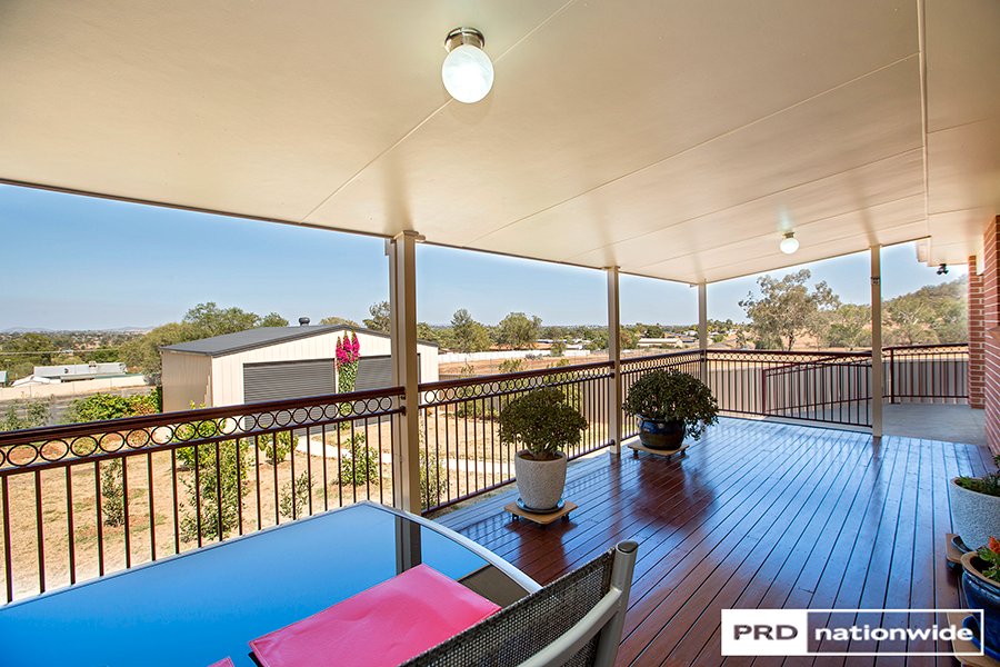 14 Woodside Road TAMWORTH 21
