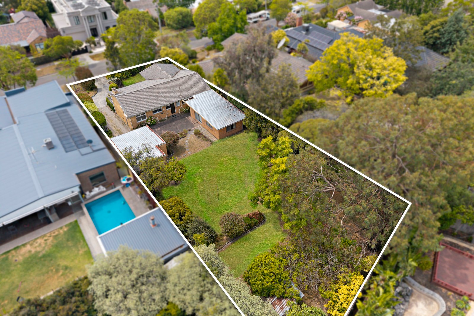 Real Estate and Property in 14 Wynyard Crescent, Balwyn North, VIC