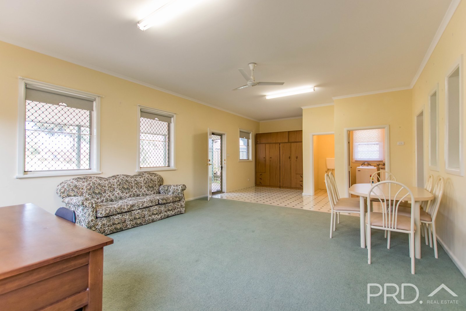 14 Wynyard Street TUMUT 11