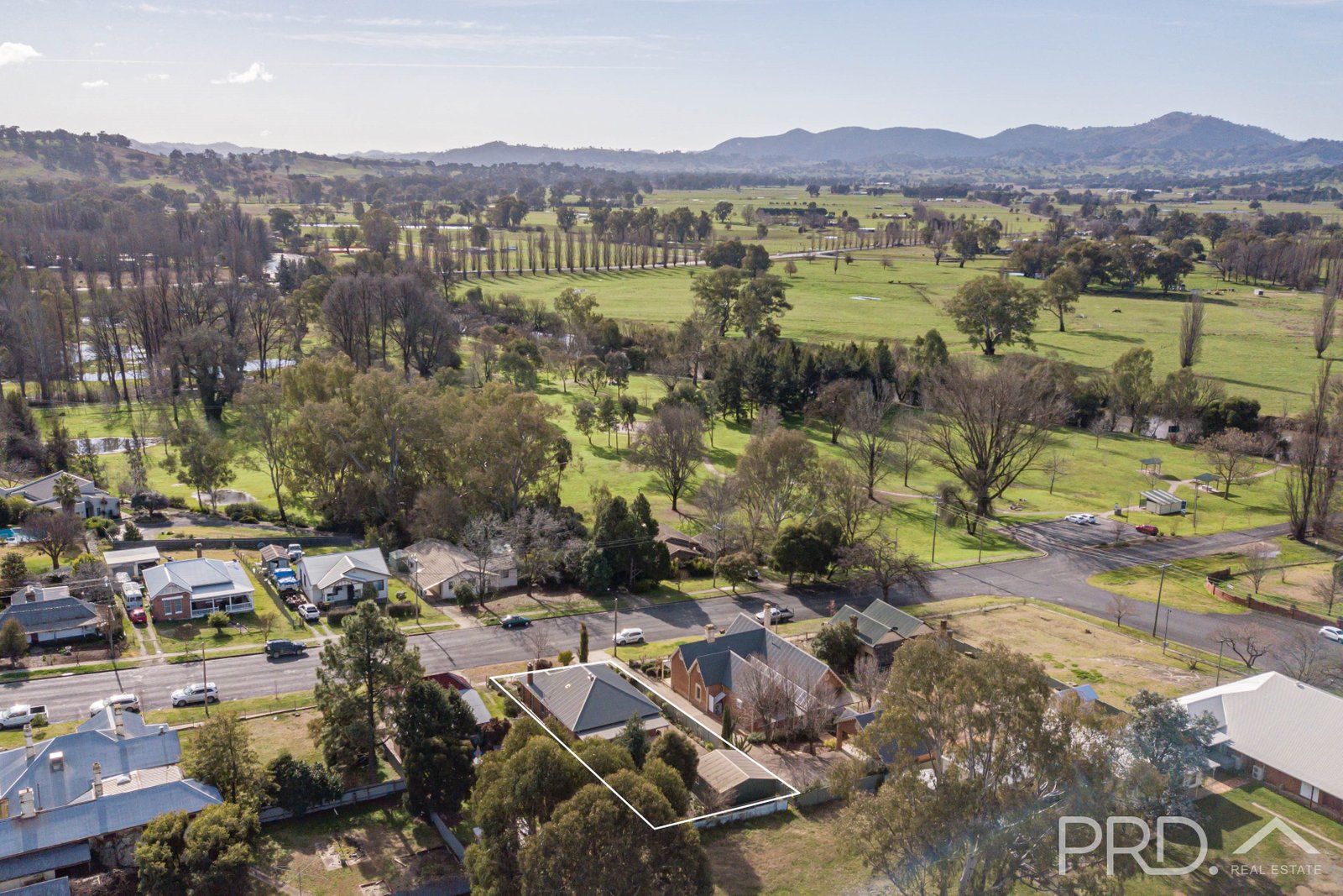 14 Wynyard Street TUMUT 19