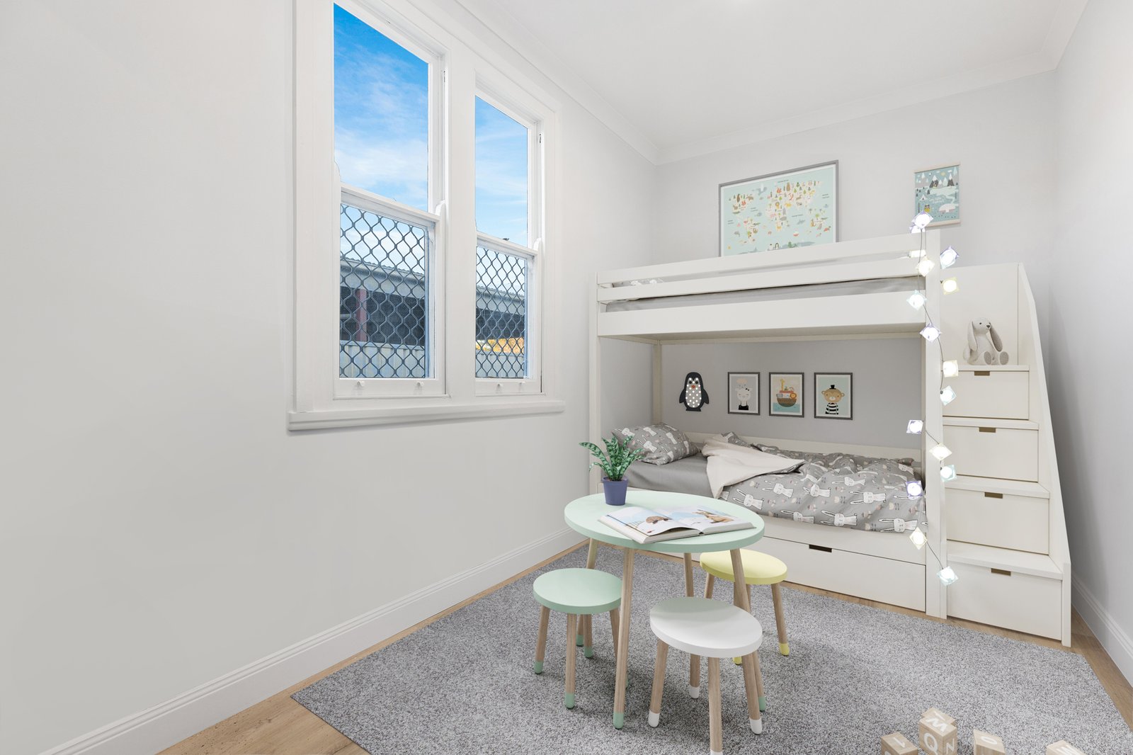 14 Young St  Georgetown 7