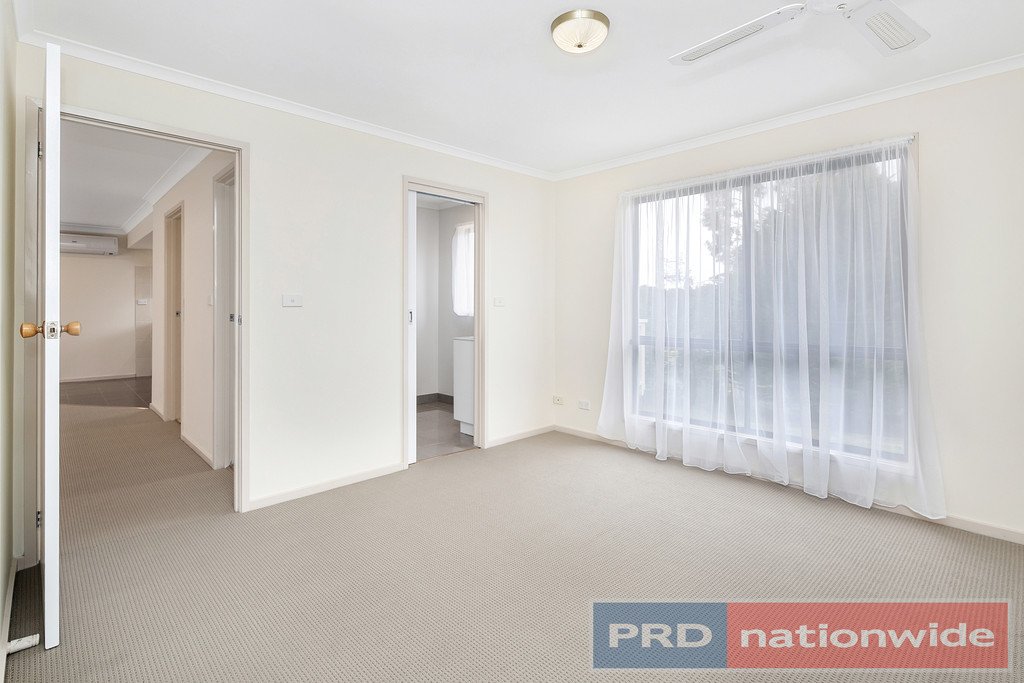 14 Young Street LINTON 5