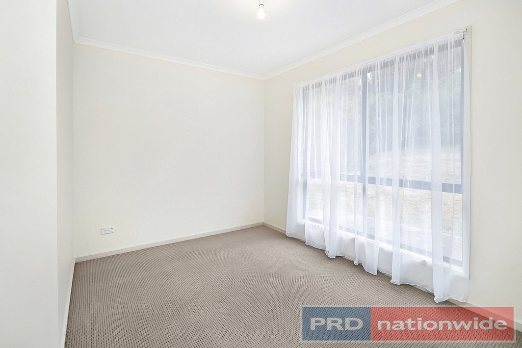 14 Young Street LINTON 6