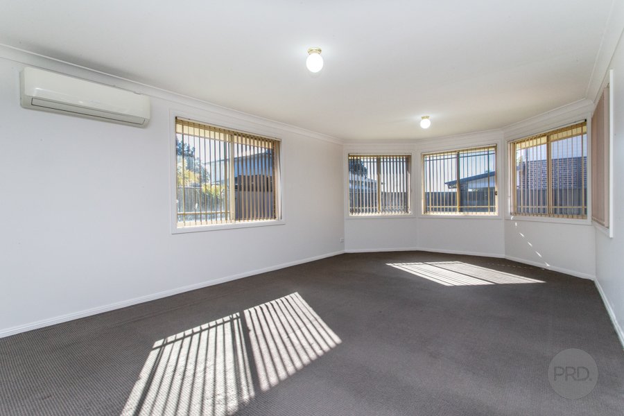 14 Yunga Road GLENMORE PARK 5