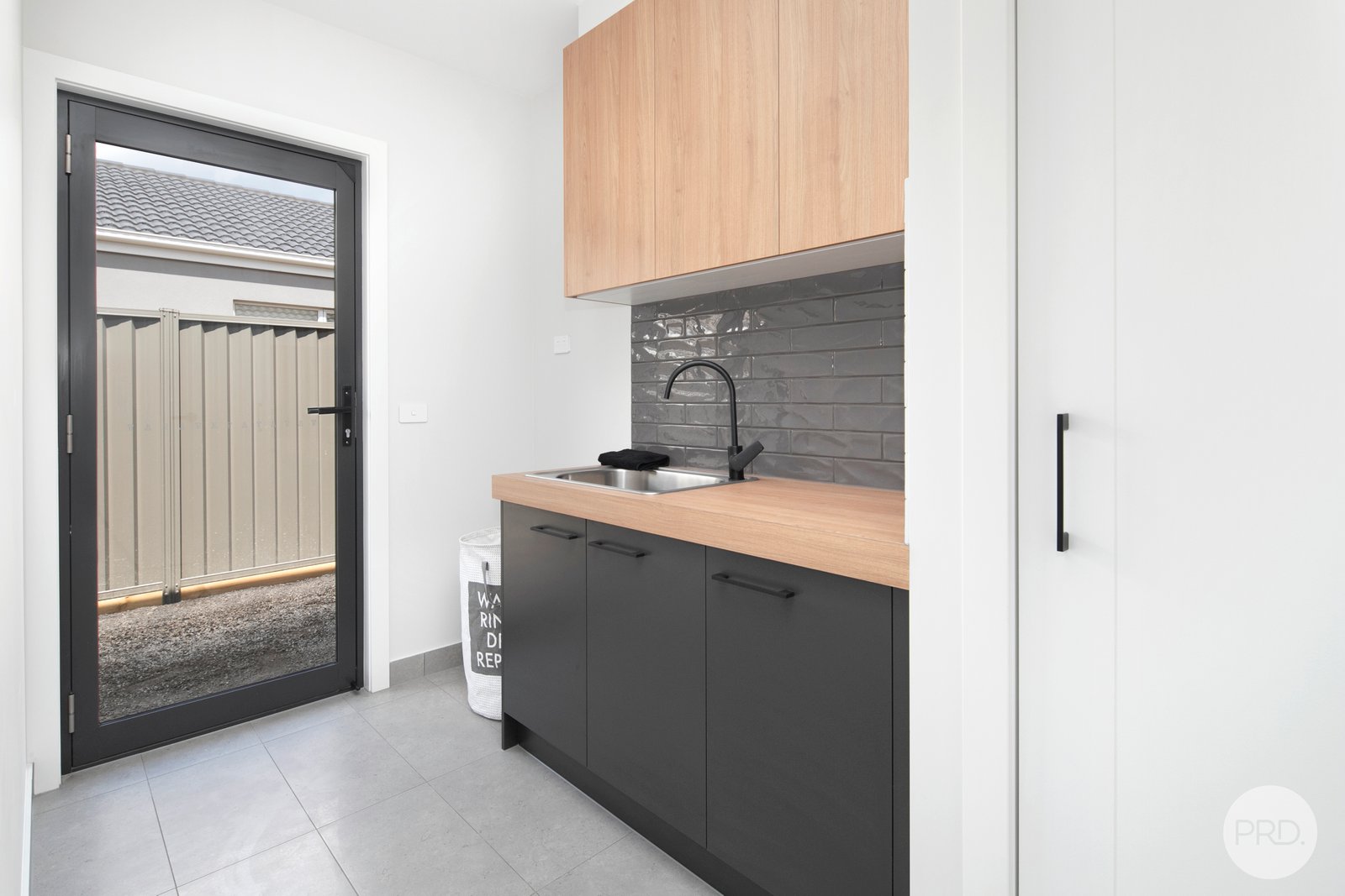 14 Zircon Street ALFREDTON 9