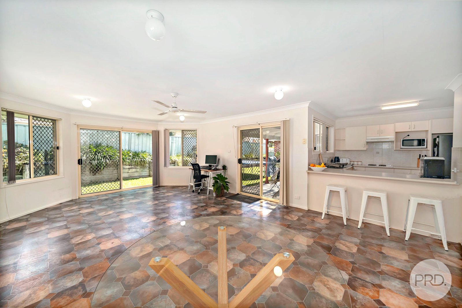 140 Bagnall Beach Road CORLETTE 5