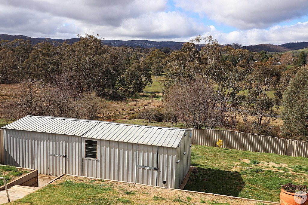 140 Batlow Road TUMBARUMBA 14