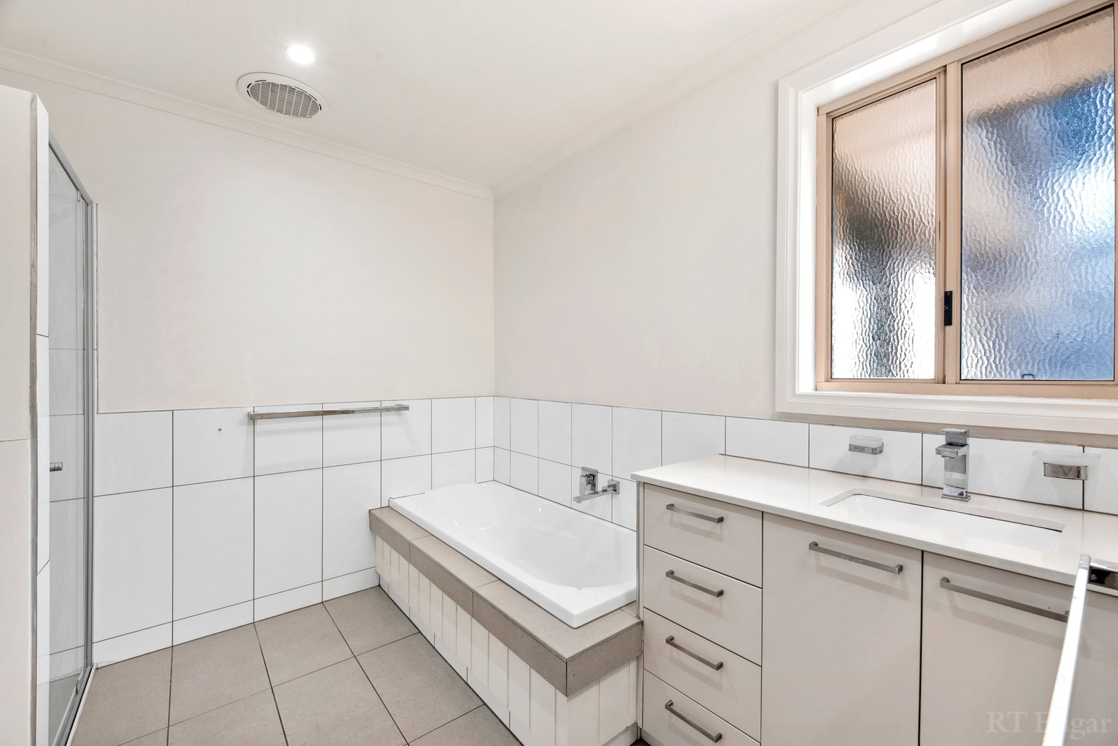 Real Estate and Property in 1/40 Bellarine Highway, Queenscliff, VIC