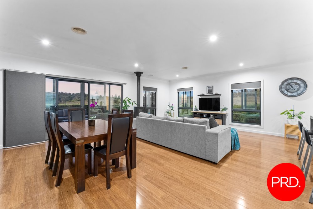 140 Birchmans Grove WAMBOIN 12