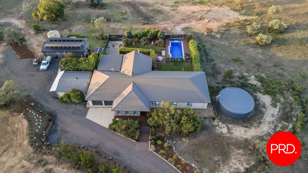 140 Birchmans Grove WAMBOIN 29
