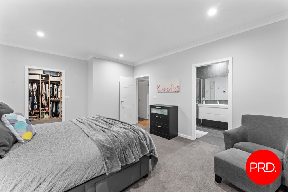 140 Birchmans Grove WAMBOIN 16