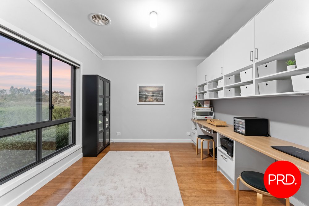 140 Birchmans Grove WAMBOIN 24