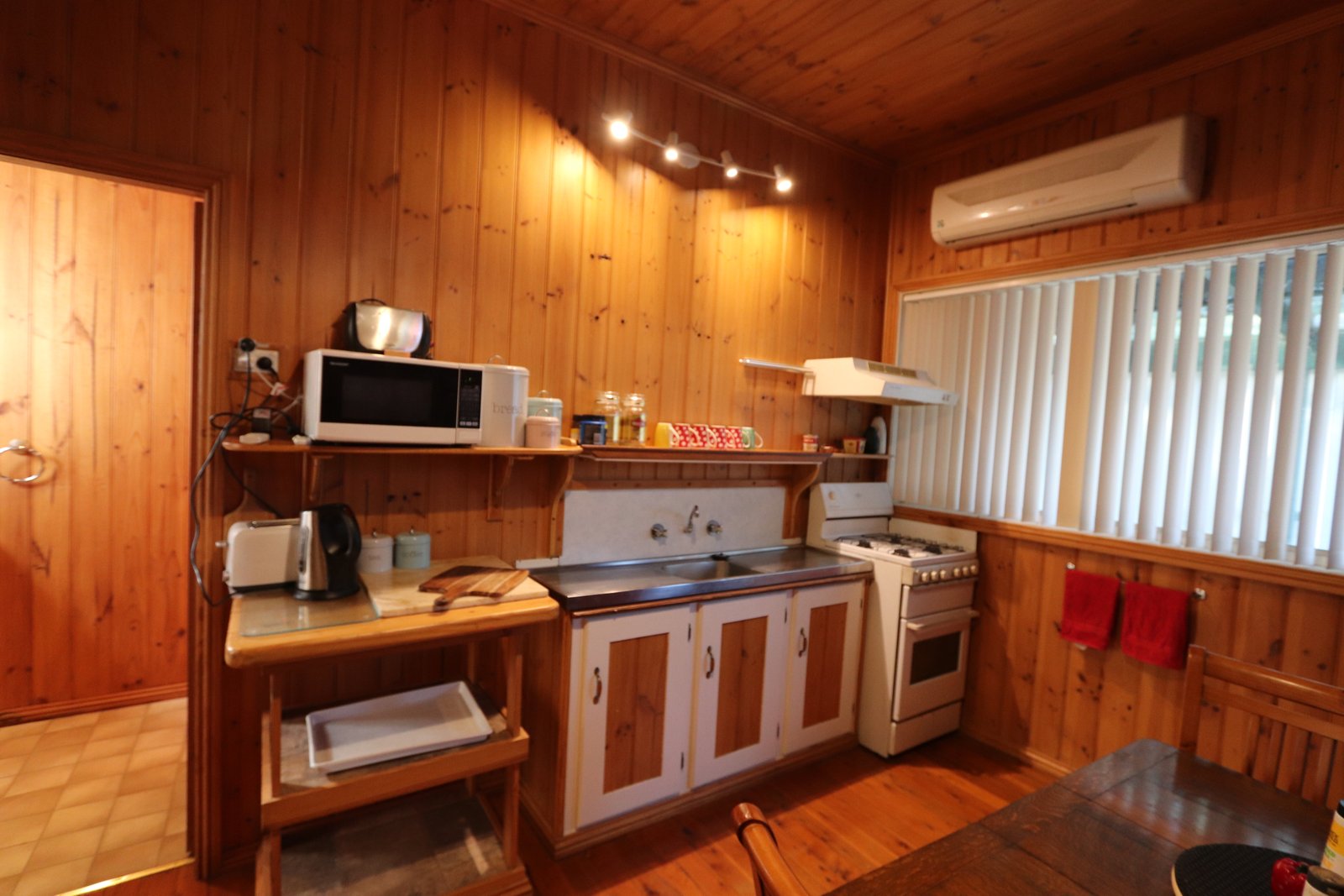 1/40 Bridge Street TUMBARUMBA 3