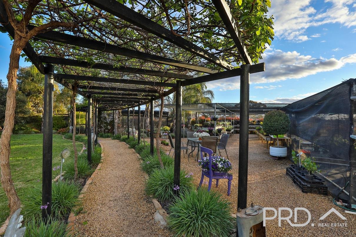 140 Dow Avenue,  CABARITA 3