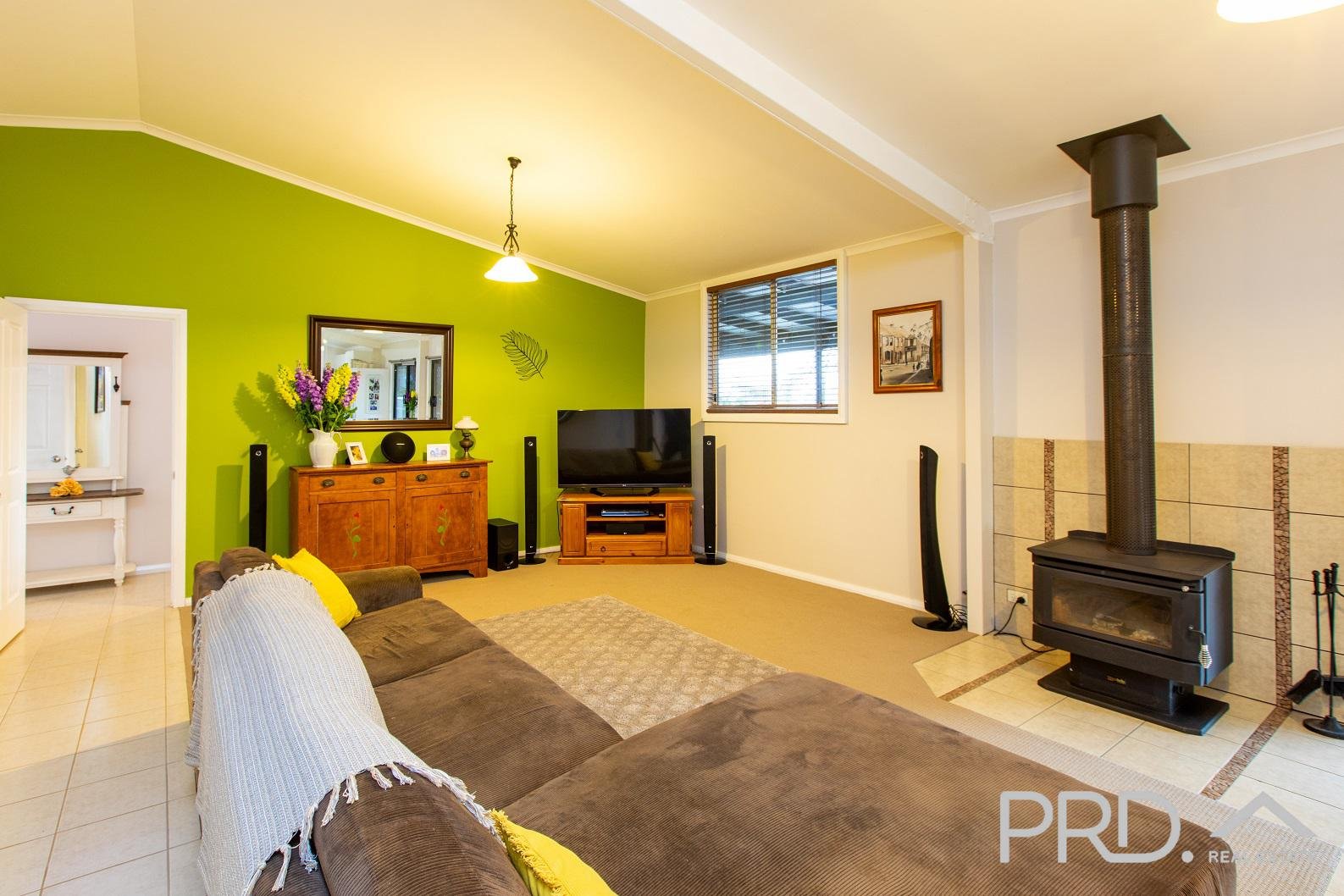 140 Dow Avenue,  CABARITA 13