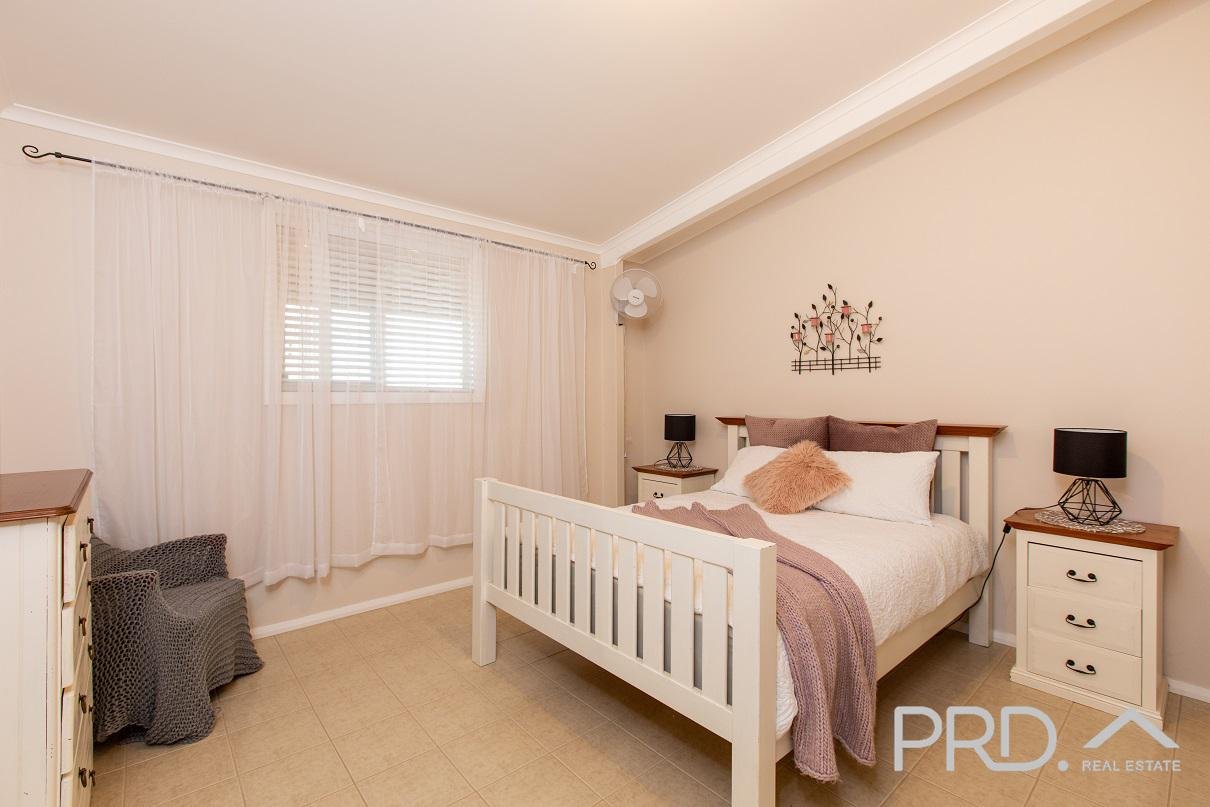 140 Dow Avenue,  CABARITA 17