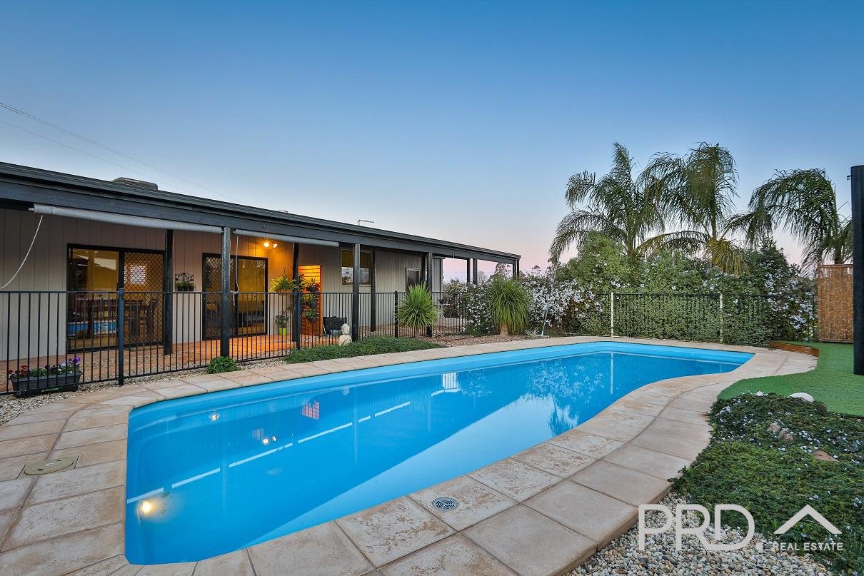 140 Dow Avenue,  CABARITA 20