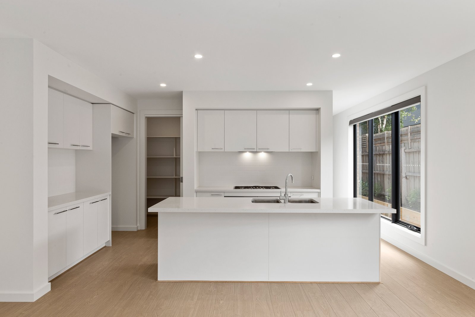 Gallery: 1/40 Earlsfield Road