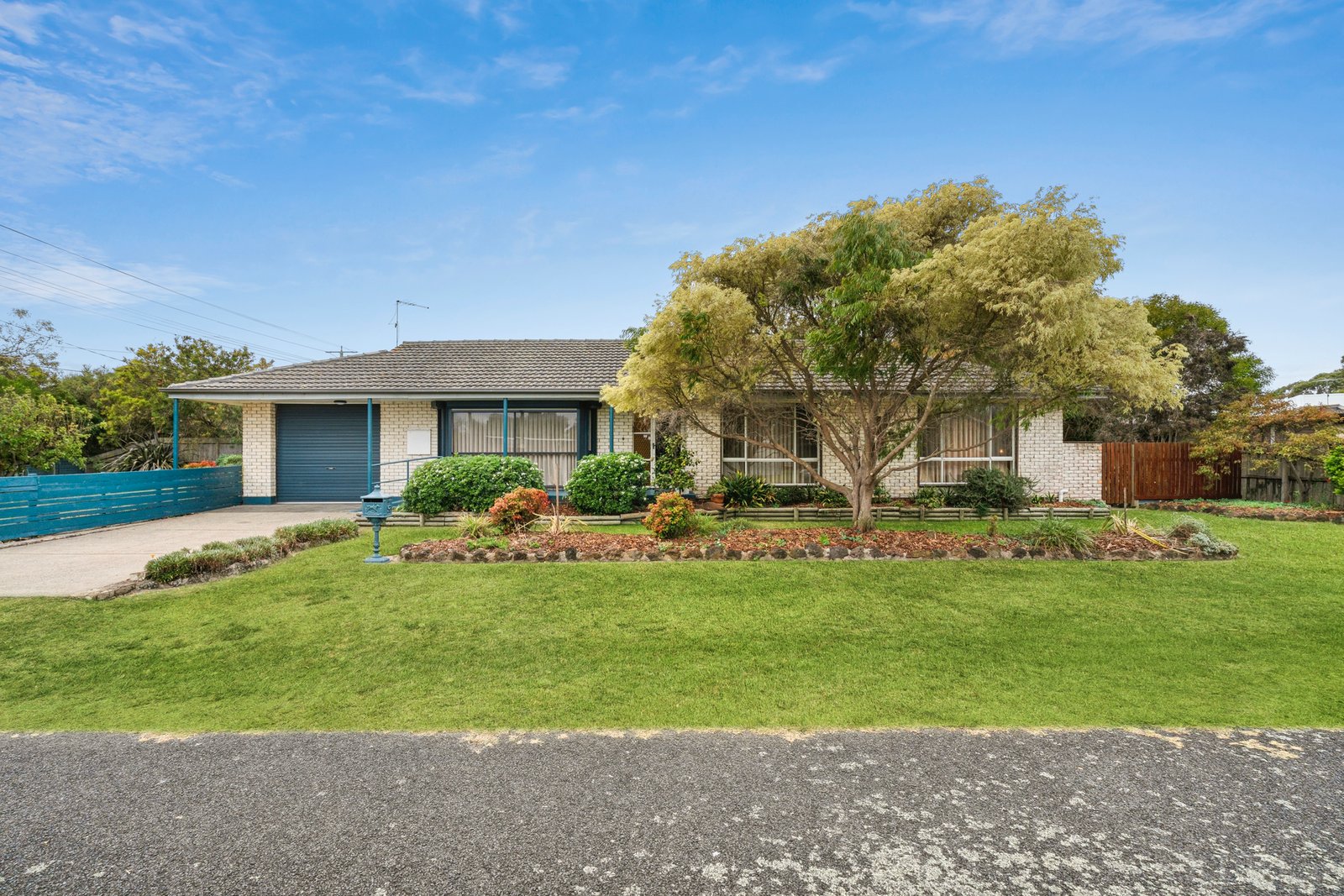 Real Estate and Property in 140 Fellows Road, Point Lonsdale, VIC