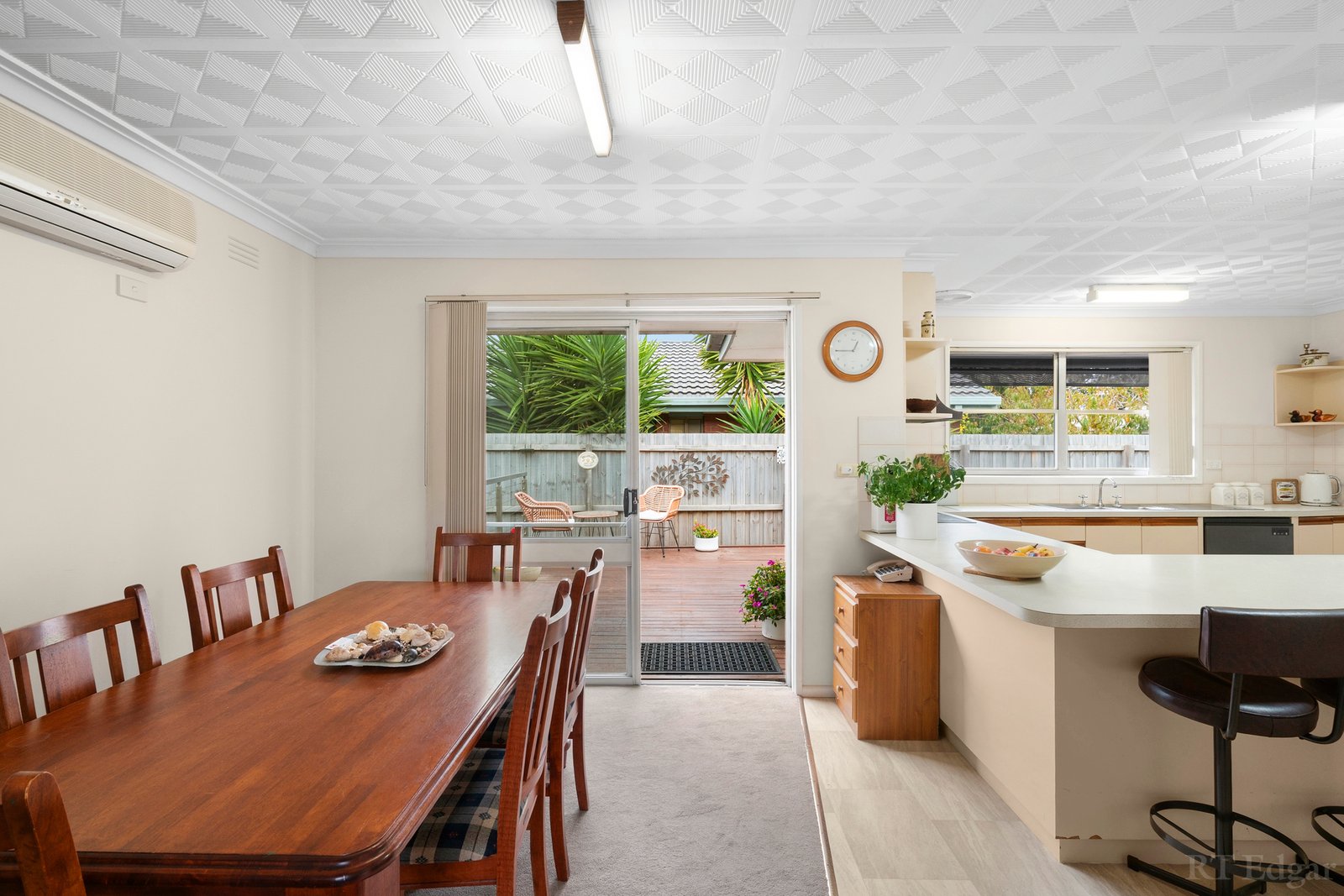Real Estate and Property in 140 Fellows Road, Point Lonsdale, VIC