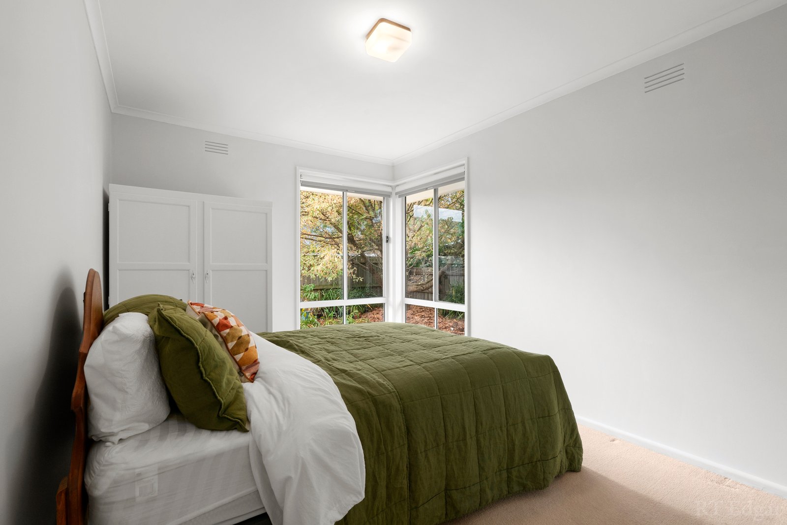Real Estate and Property in 140 Fellows Road, Point Lonsdale, VIC