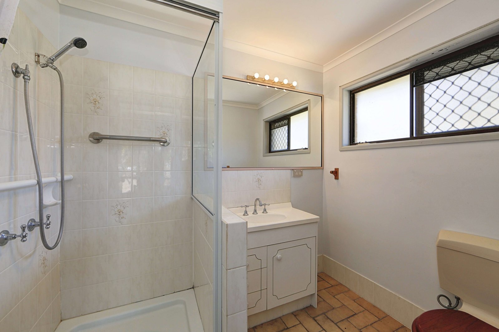 140 Garden Drive URANGAN 12