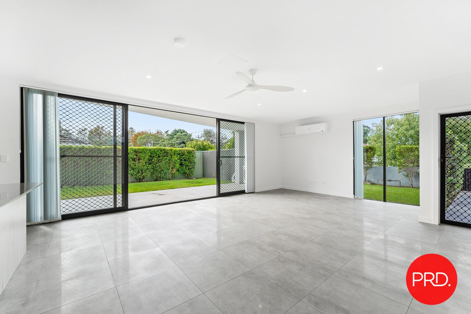 1/40 Meriel Street SANS SOUCI 2