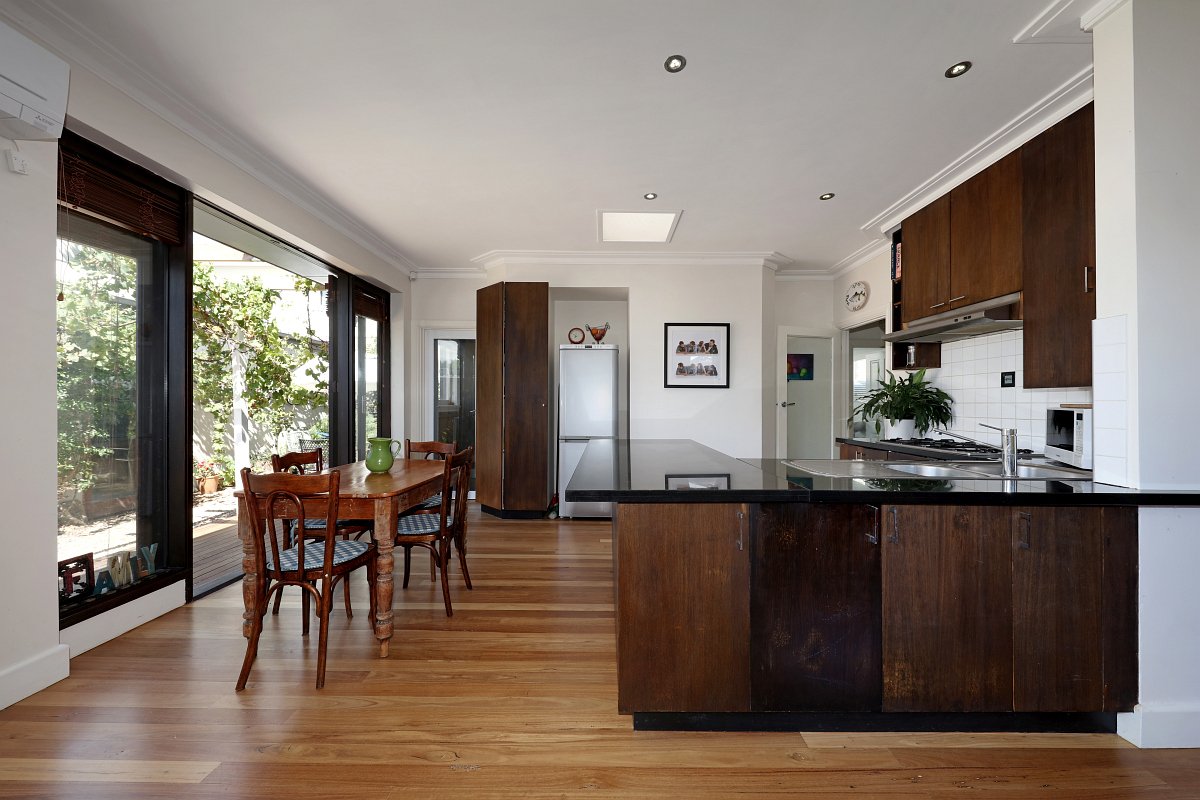 Gallery: 1/40 Railway Crescent