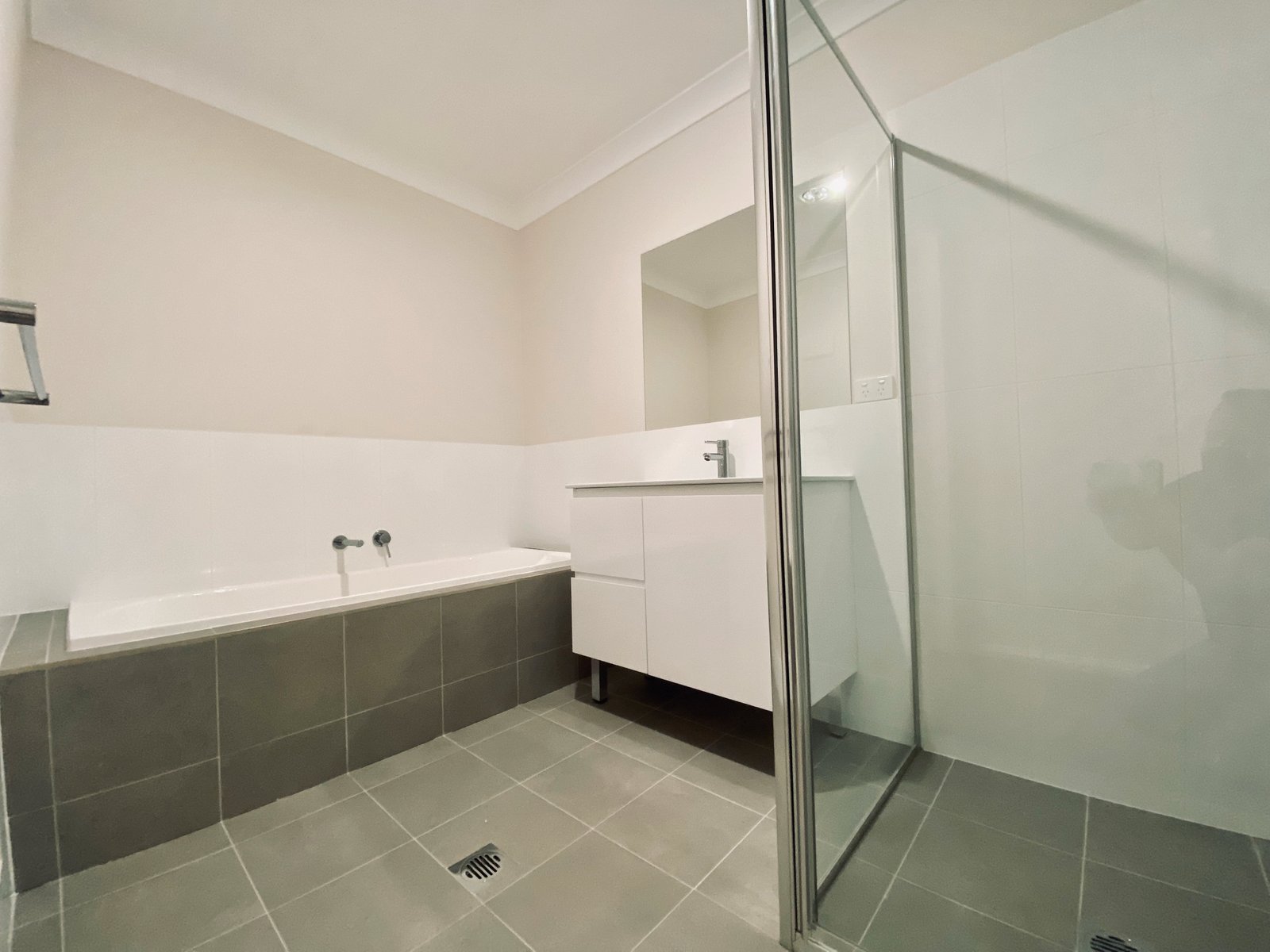 1/40 Reginald Drive KOOTINGAL 5