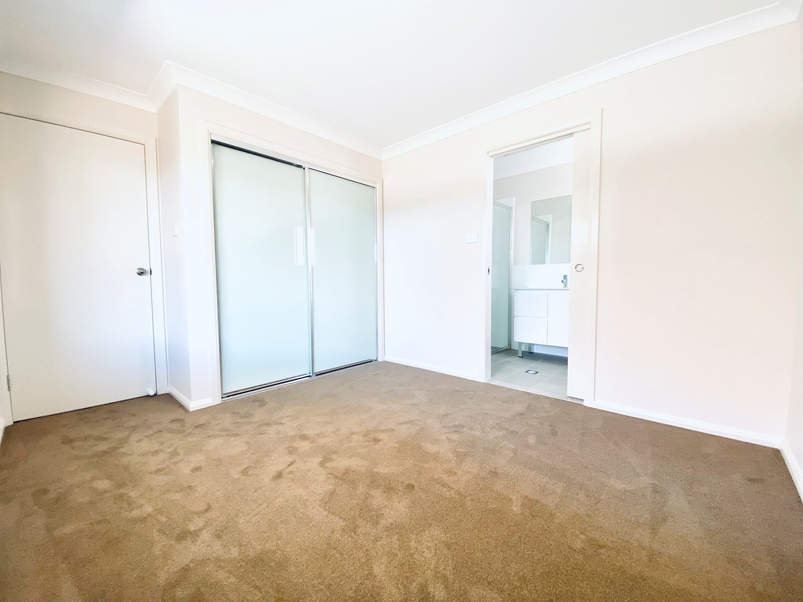 1/40 Reginald Drive TAMWORTH 7