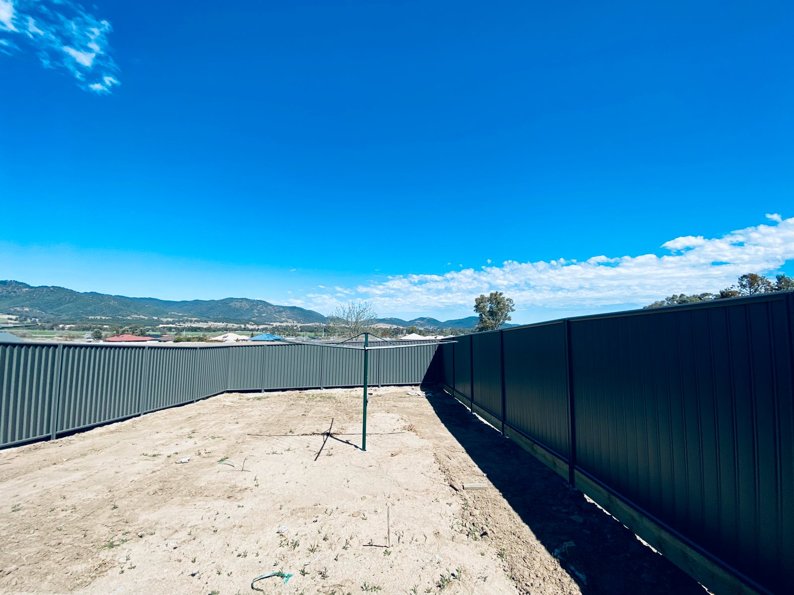 1/40 Reginald Drive TAMWORTH 9