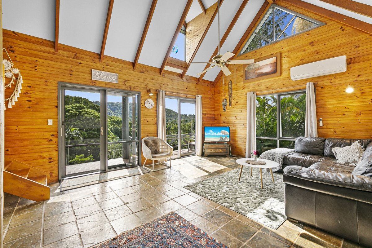 1/40 Rusty Court Tallebudgera Valley 4