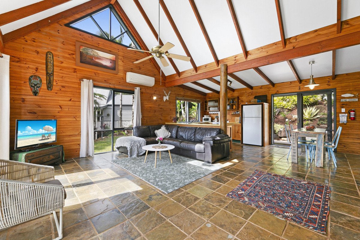 1/40 Rusty Court Tallebudgera Valley 5