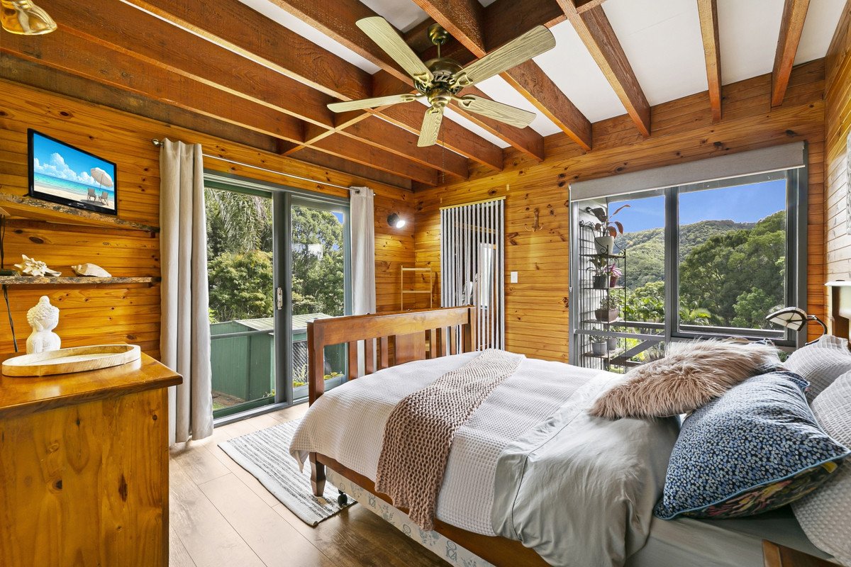 1/40 Rusty Court Tallebudgera Valley 9