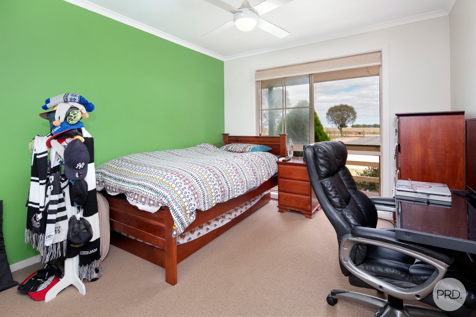 140 School Road BALLIANG EAST 13